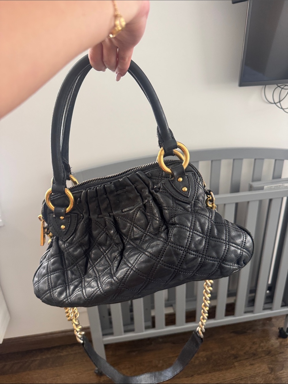 Marc Jacobs Black Quilted Leather Shoulder Bag with Gold Hardware - Picture 3 of 6